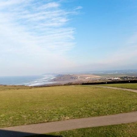 Penhalt Farm Apartment Bude Bagian luar foto