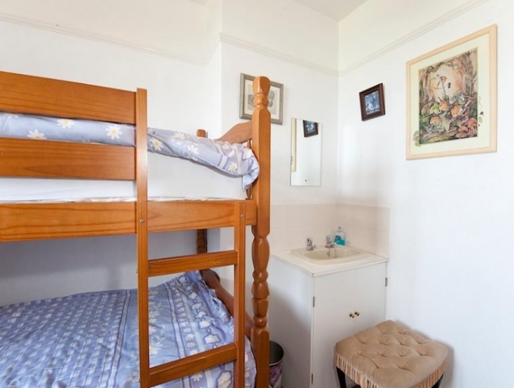 Penhalt Farm Apartment Bude Bagian luar foto